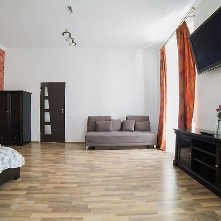 Central Studio Bnb Braşov Eksteriør billede