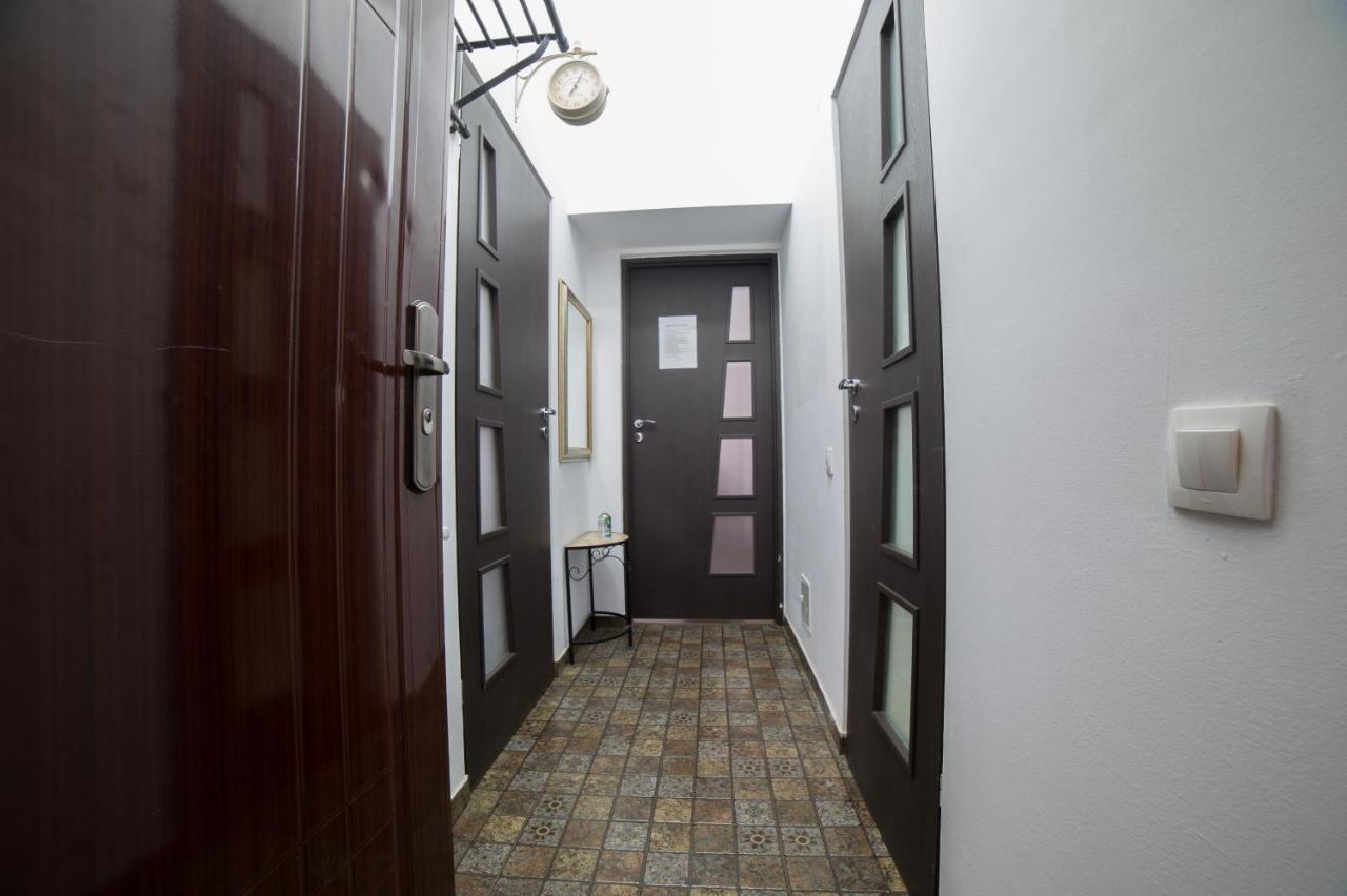 Central Studio Bnb Braşov Eksteriør billede